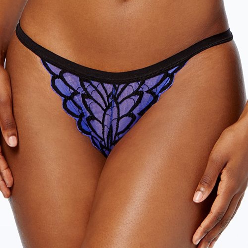 String Bikini - image 1